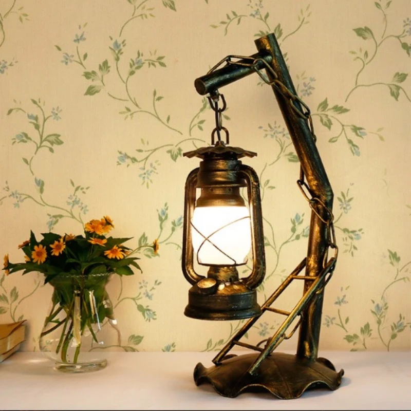 Creative Exotic Classical Retro Lantern Iron Glass Led E27 Table Lamp for Living room Bar