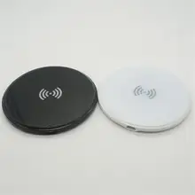 Круглый зарядная подставка для мобильного телефона Qi Беспроводной Зарядное устройство для зарядки для смартфона с QI Стандартный черный, белый цвет