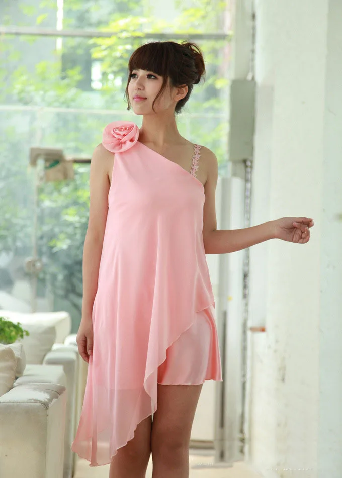 Desi girl in night dress image Desi girl in night dress image