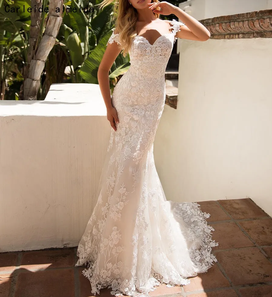 

Spaghetti Straps Mermaid Wedding Dresses with Unique Lace Appliques Mermaid Bride Dress