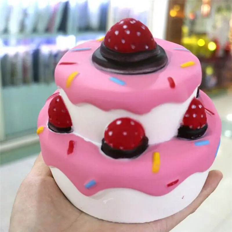 

2018 Hot Sale11.5CM Jumbo Strawberry Cake Scented Super Slow Rising Kids Toy Cute Soft Press Mochi Squishy Slow Rising