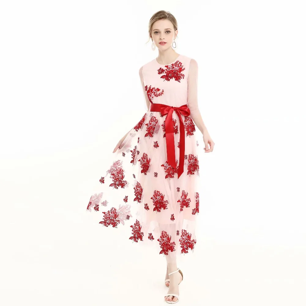 Женское платье с цветочной вышивкой розовое Сетчатое бантом и о-вырезом для