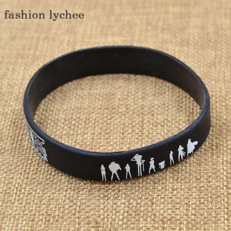 

fashion lychee Japan Anime Cartoon Figure Printed Silicone Rubber Bracelet Bangle Causal Wristband Cosplay Accessories Gift