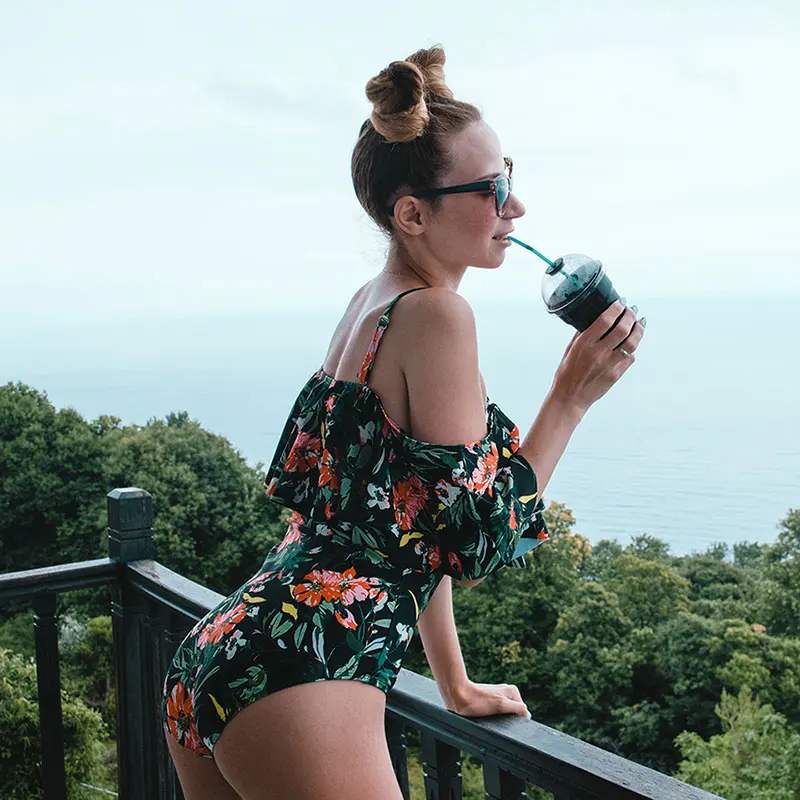 

2019 Woman Plus size Swimsuit One Piece Green Floral Bathing Suit for Women Big Leaf Swimming Vintage Bather Female Swimwear