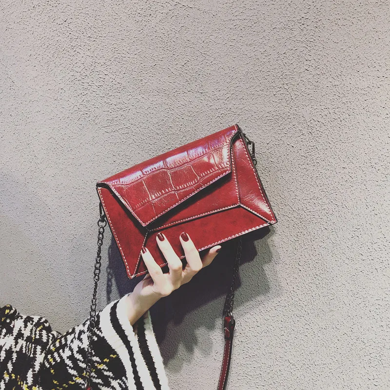 

Genuine Leather Women's bag 2019 new female Messenger bag fashion wild small square bag chain shoulder bag T17