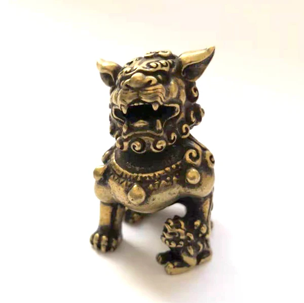 

( mini ) Exquisite Interesting Collectible Decoration Old Brass Carved Small Lion Statue