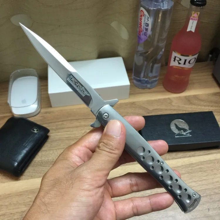 тактические ножи для выживания военные. ножи проверка. бритвенная заточка ножа. карманный складной нож. быстрее ножа.