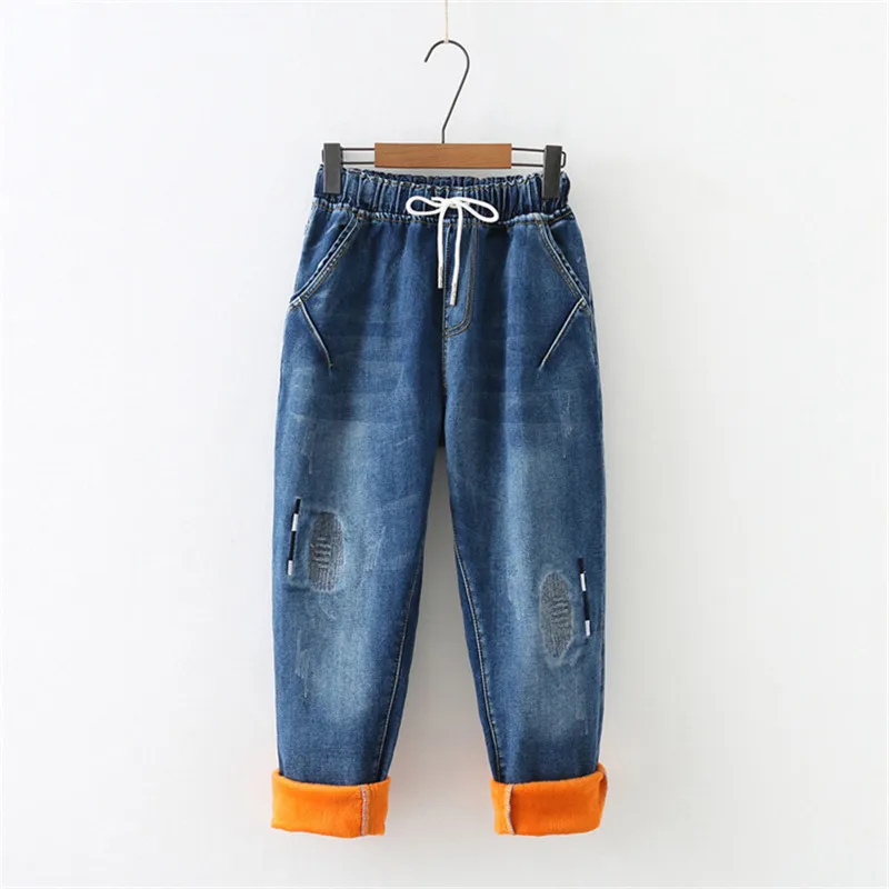 Women Jeans Black and Blue Plus Size Jeans 2019 New Spring Casual Loose Plus Vevet Pants Elastic Waist Mom Jeans Feminina LD724