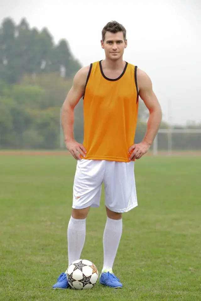 men soccer vest man football waistcoat adult training shirt men training vest customized name and number and logos free shipppin men soccer vest man football waistcoat adult training shirt men training vest customized name and number and logos free shipppin