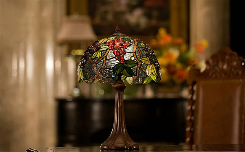 Tiffany Grape Table Lamp11