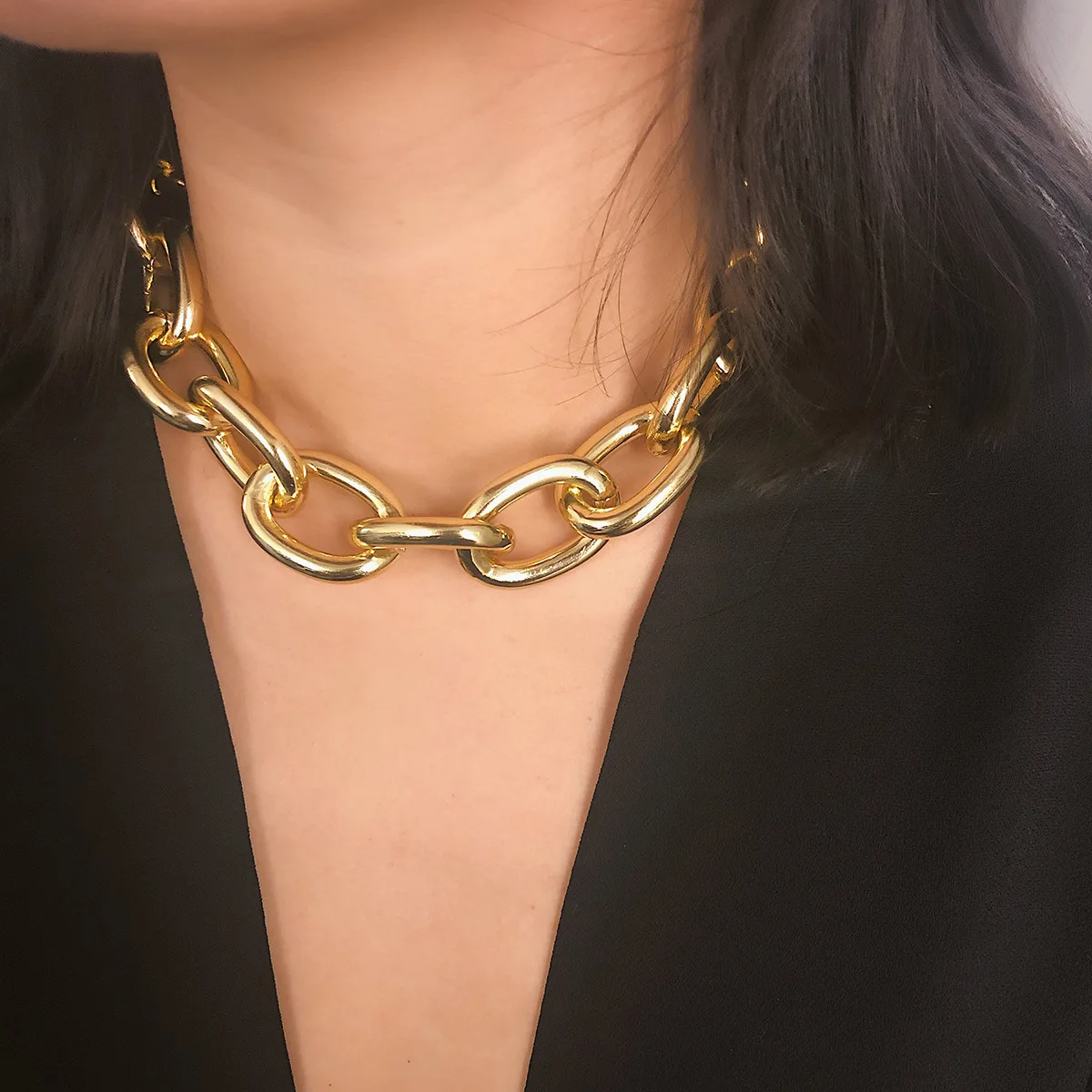 

Women's simple personality metal chain item decorative neck chain female exaggerated scrub punk short necklace pendant woman