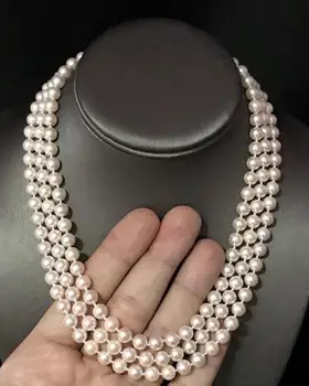 

Beautiful 8-9 mm round natural white pearl necklace 17"-19"