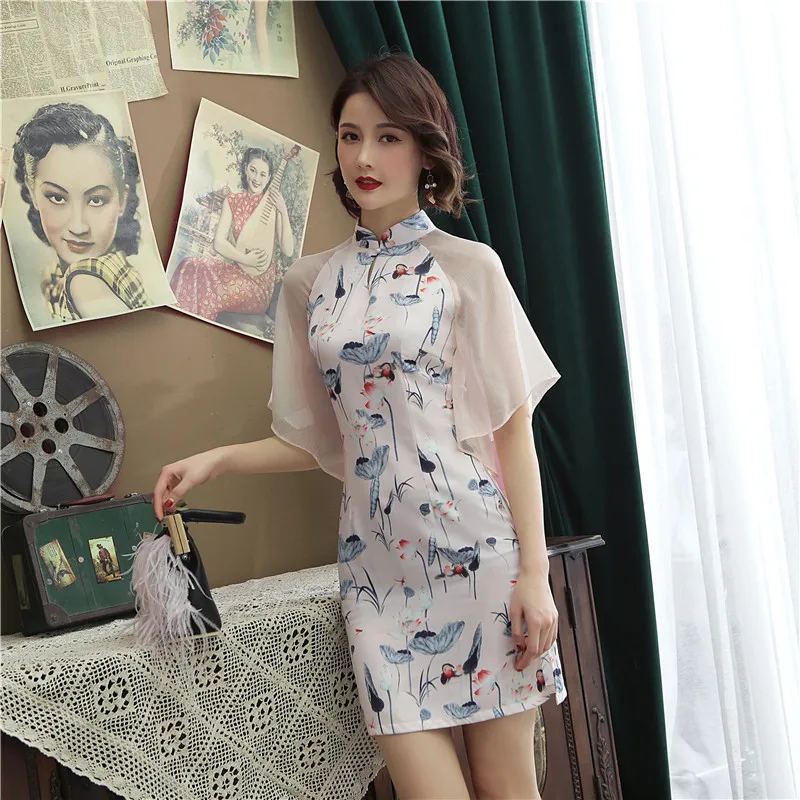Летние модные сексуальные короткие Cheongsam современные белые тонкие Qi Pao Женские китайские традиционные костюмы Chinoise повседневные платья Qipao - Цвет: Pink Flying Sleeve