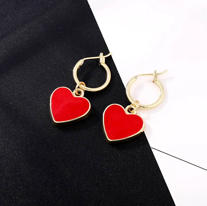 1 пара корейских шикарных кулон в виде красного сердца серьги-кольца для женщин девушек золотые для ушей модные серьги-кольца любовь серьги ювелирные изделия E606
