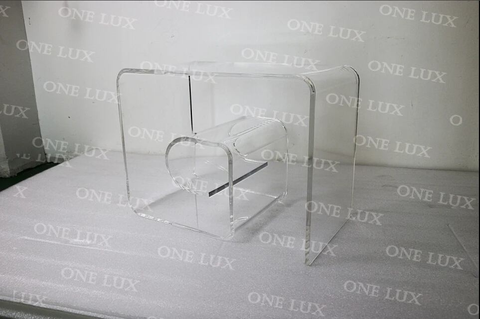 ONE LUX Acrylic Mid Century Modern Clear Geometric Spiral