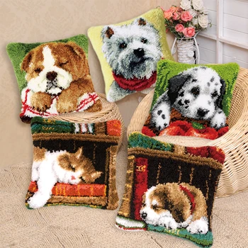 

HOT Latch Hook Cushion Kits Gift DIY Needlework Crocheting Throw Pillow Unfinished Yarn Embroidery Set Pillowcase dogs