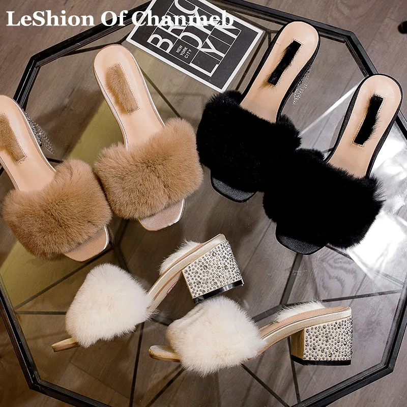 

2019 Real Rabbit Fur Slides for Women's Summer Bling Bling Crystal Block Heels Peep Toe Sandals Woman Slippers Ladies Flip Flops