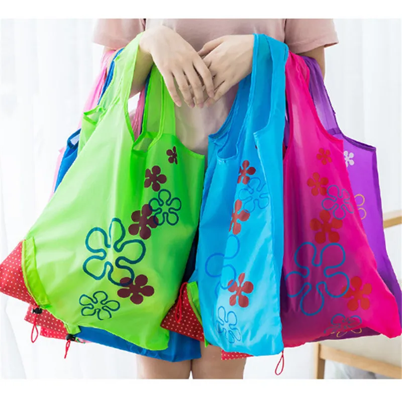 

Hot Creative environmental storage bag Handbag Strawberry Foldable Shopping Bags Reusable Folding Grocery Nylon eco tote Bag
