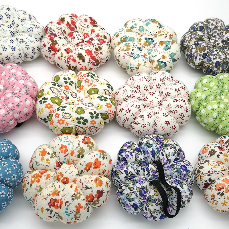 

5 Pcs Sewing Pincushion Pumpkin Shape Cotton Fabric Button Wrist Strap for Cross Stitch Sewing Safety Pin Cushion Accessories