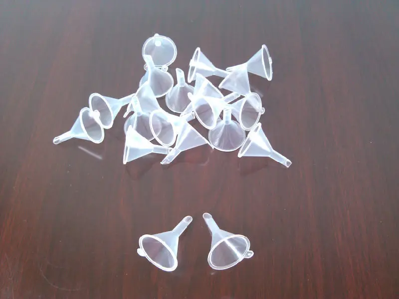 

Lot of 100 Plastic Mini funnels for perfume liquids small funnel wholesale
