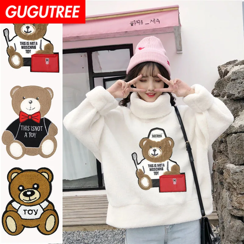

GUGUTREE towel embroidery Sequins big bear patches animal patches badges applique patches for clothing XC-70