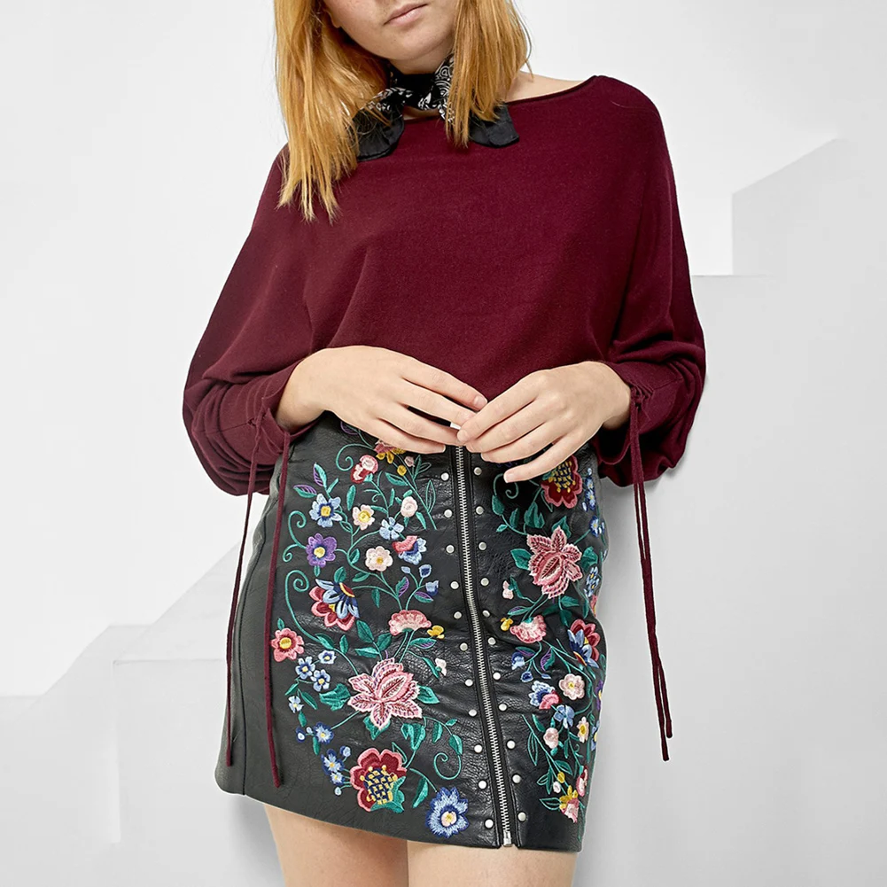 Versear Floral Embroidery PU Leather Skirts Women Fashion Rivet Bevel Edge Zipper High Waist Sexy 2018 Summer Short Skirts Black Skirts