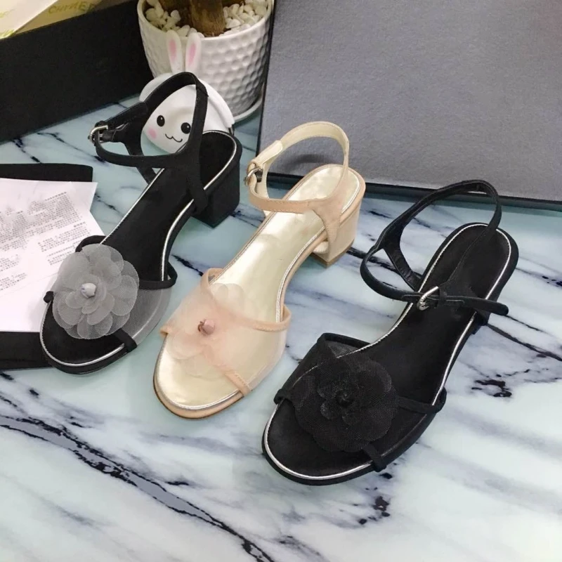 

Summer Casual Women Sandals Shoes Brand Air Mesh Flower Sandals for Females 5cm Block High Heel Black Beige Shoes Fashion Sandal