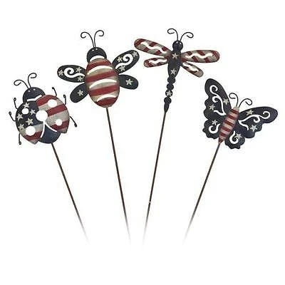 24 AMERICANA METAL GARDEN DECORATION SIGNS w/COUNTER DISPLAY (1)