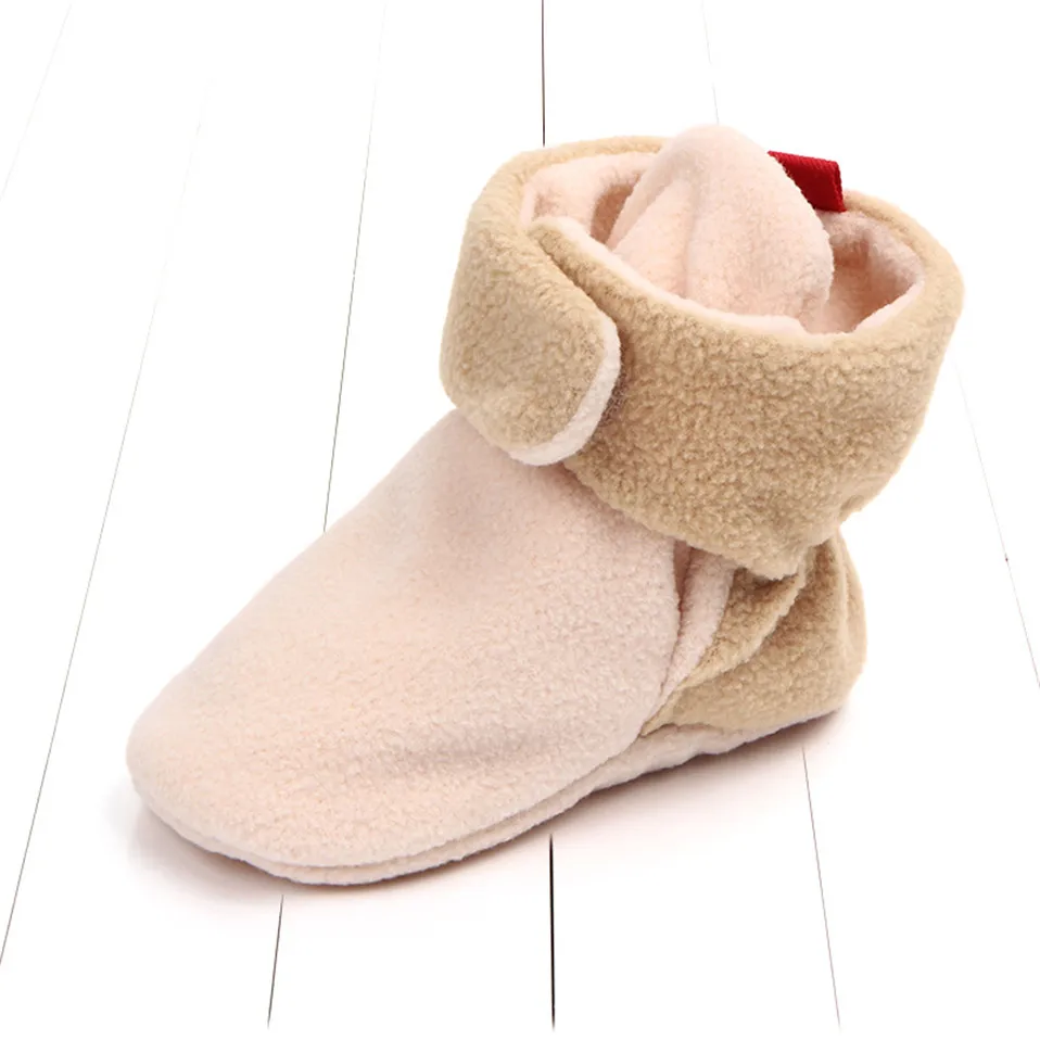 Новая детская обувь новорожденных Cozie из искусственного флиса Bootie зима теплая детская кроватка для новорожденных обувь классический