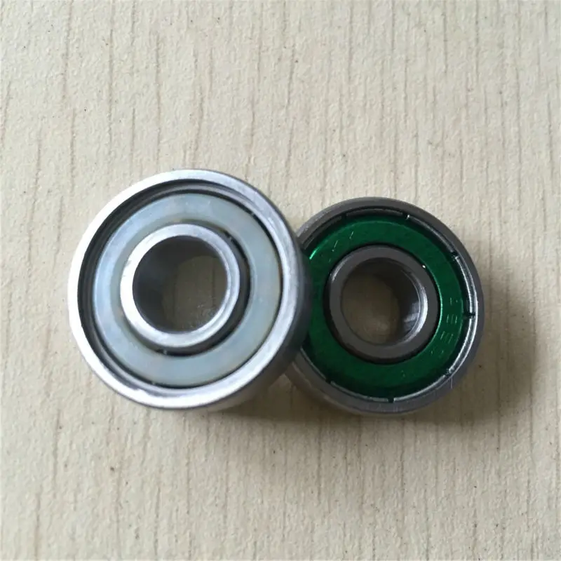 Lucky ABEC-3 SKATEBOARD BEARING  (1)
