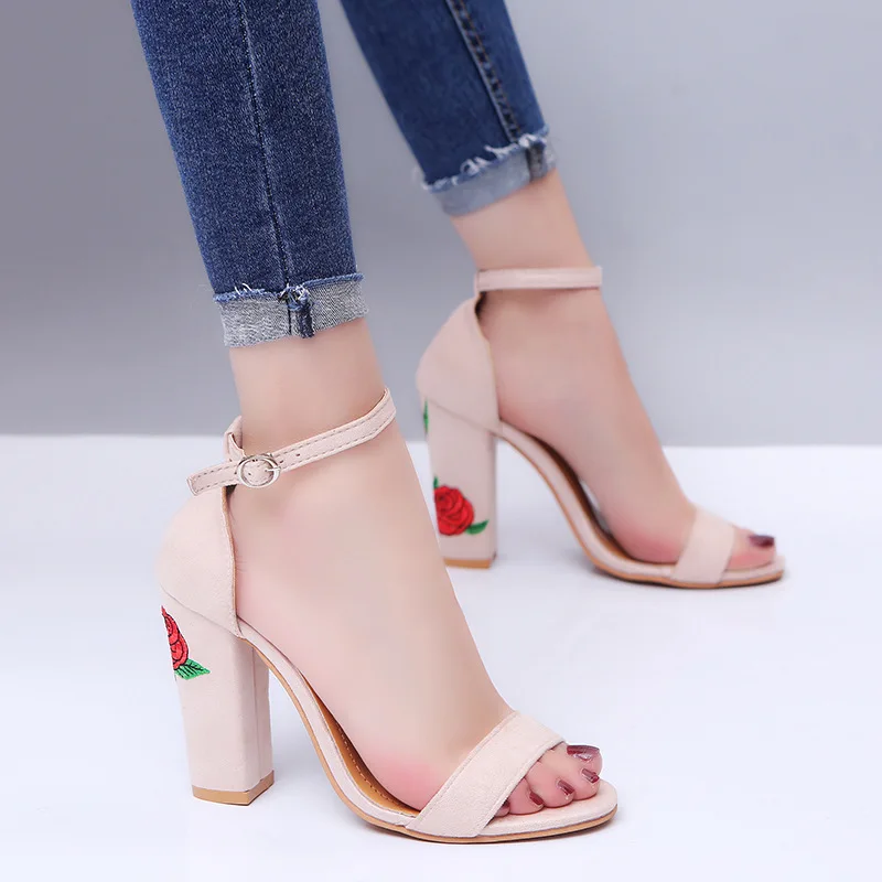 

Women High Heel Summer Sandals Thick Heel Pump Sexy Fashion Embroidery Female Plus size 34-43 Wedding Party Office Lady Shoes