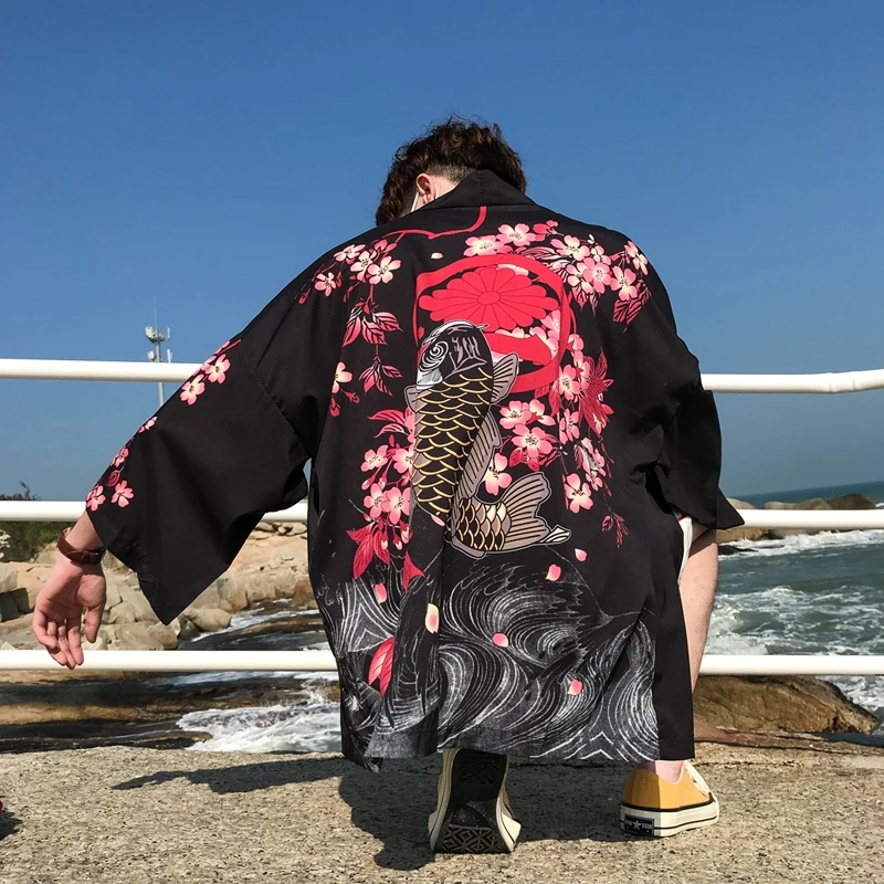 黑色