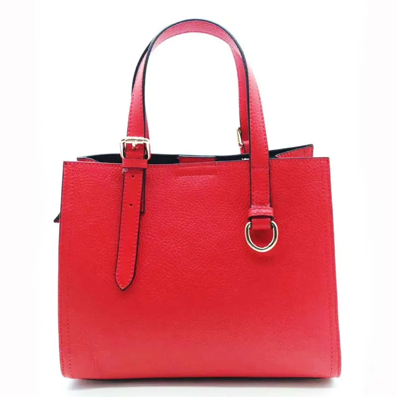 

2018 new leather handbags Europe and the United States wind layer leather portable Messenger bag red bride bag