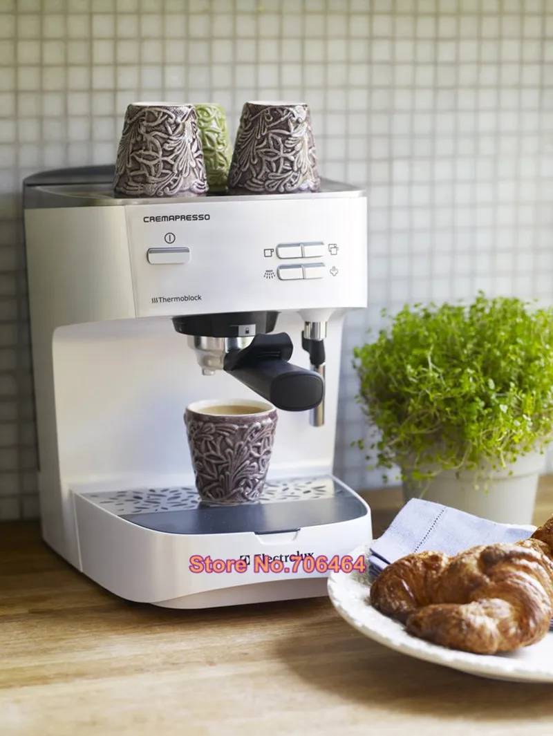 Electric semi automatic espresso coffee maker 15 bar coffee machine