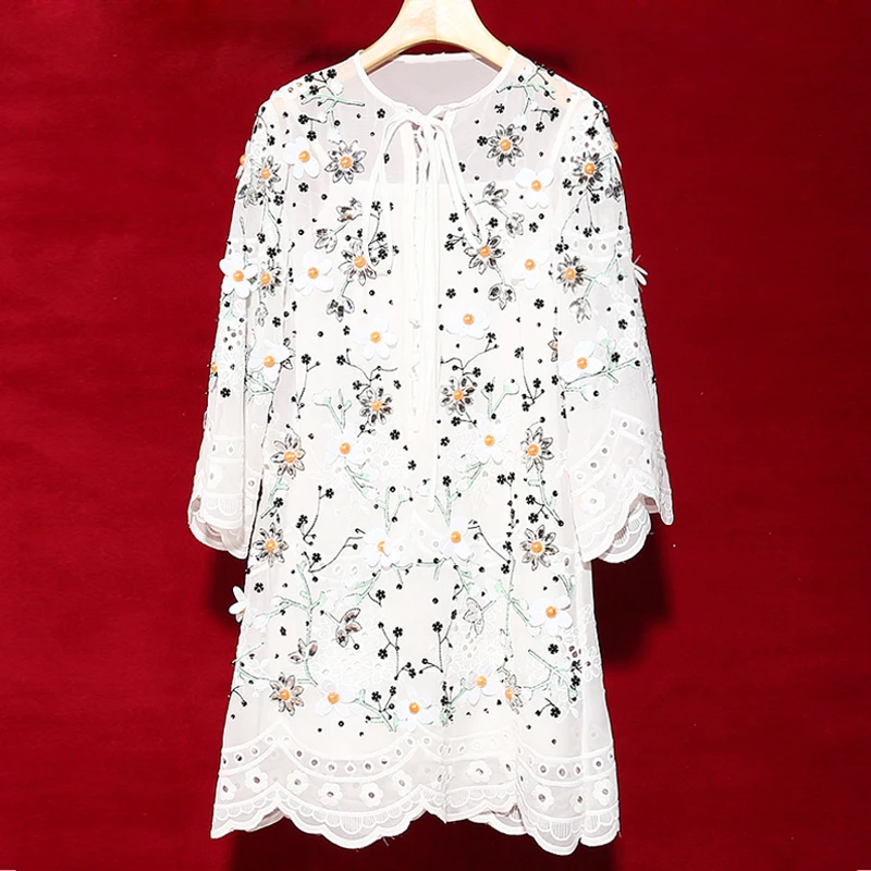 

Red RoosaRosee Summer Women's Vestidos 2019 Sexy Bandage Hollow Diamond Sequin White Mini Dresses Holiday Party Robe Femme Dress