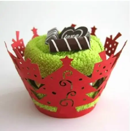 

360pcs/lot Laser Cut Paper Wrapper Chritsmas Tree Shape Cake Packing Muffin Dessert Surrounding Edge Snack Bar Wrapping wc521