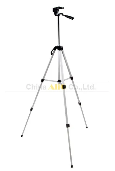 Lightweight Camera Tripod with Quick Release Plate Fits for 80D 600D 700D D5100 D5200 D5500 D3200