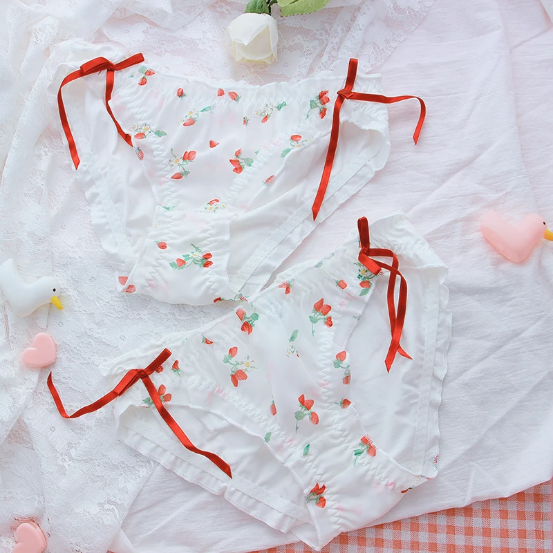 

Strawberry flavor fairy butterfly soft sister student fat cute cotton girl low waist sexy underwear Lolita