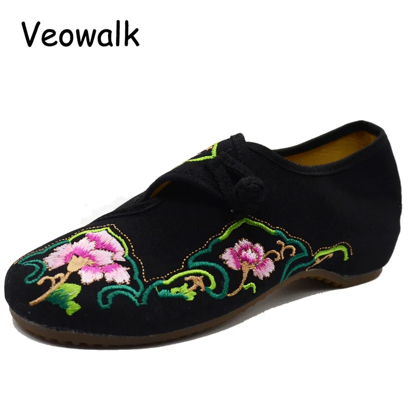 

Comfort Women Flower Embroidered Canvas Flats Retro Style Elegant Ladies Casual Cotton Embroidery Shoes Ballerine Femme