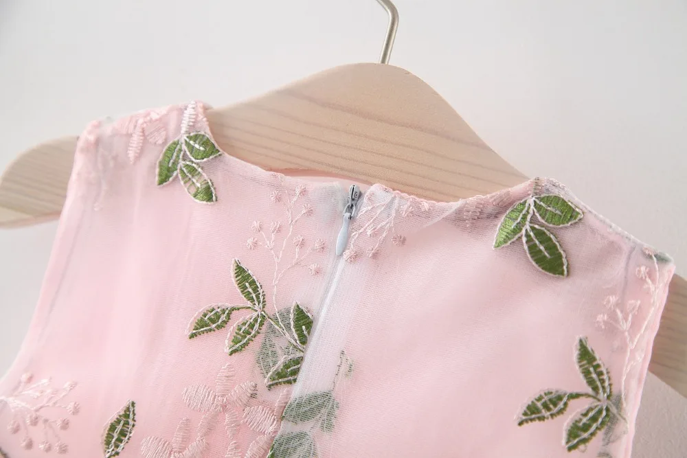 10811318592_529346392