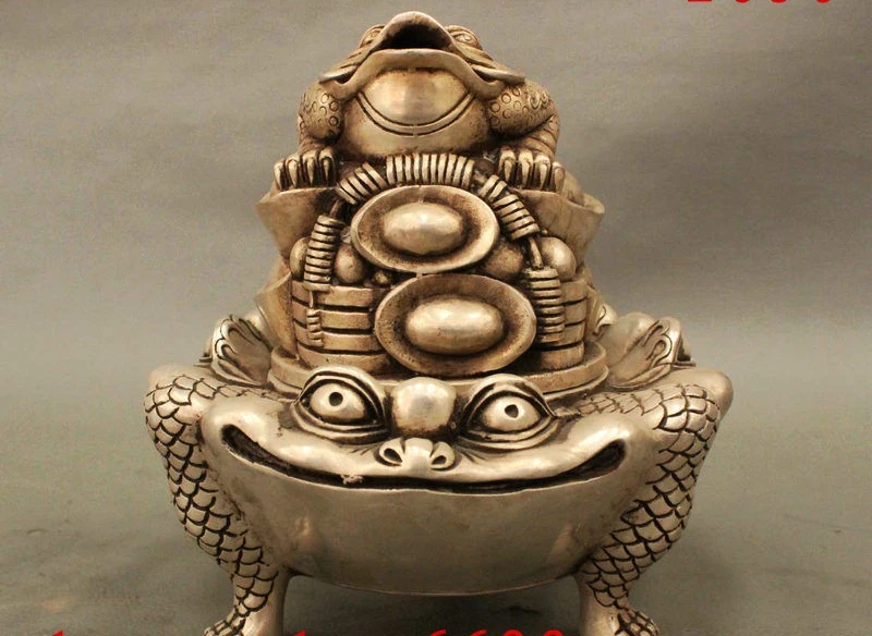 

6" Marked China Silver Wealth YuanBao Coin Toad Statue Incense Burner Censer