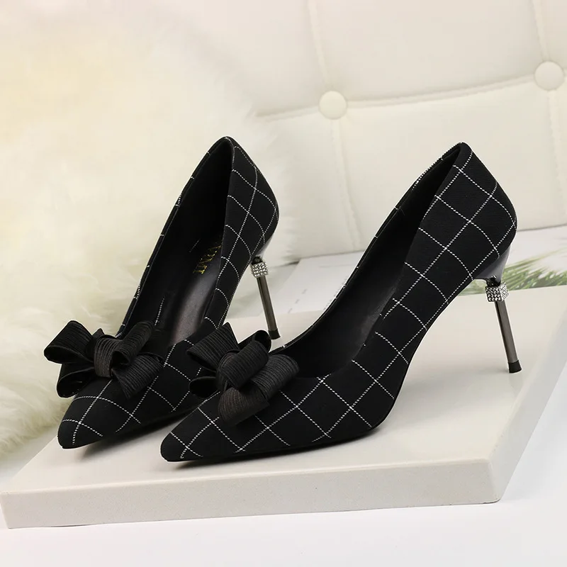 

Shoes Rhinestone Bow Gray Cute High Heels Plaid Pointed Toe Sweet Thin Metal Red Diamond Women Crystal Pumps Special 8cm Kawaii