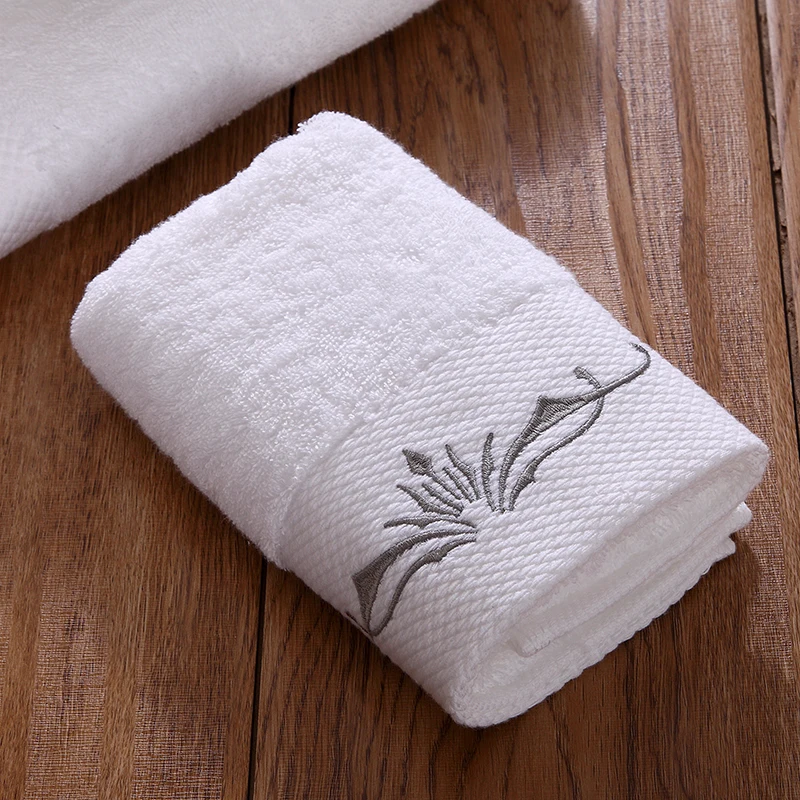 ROMORUS хлопок белые полотенца для гостиниц вышитые очень Большое банное полотенце Set Мочалки хорошо впитывающий лицо полотенца для ванной Лидер продаж