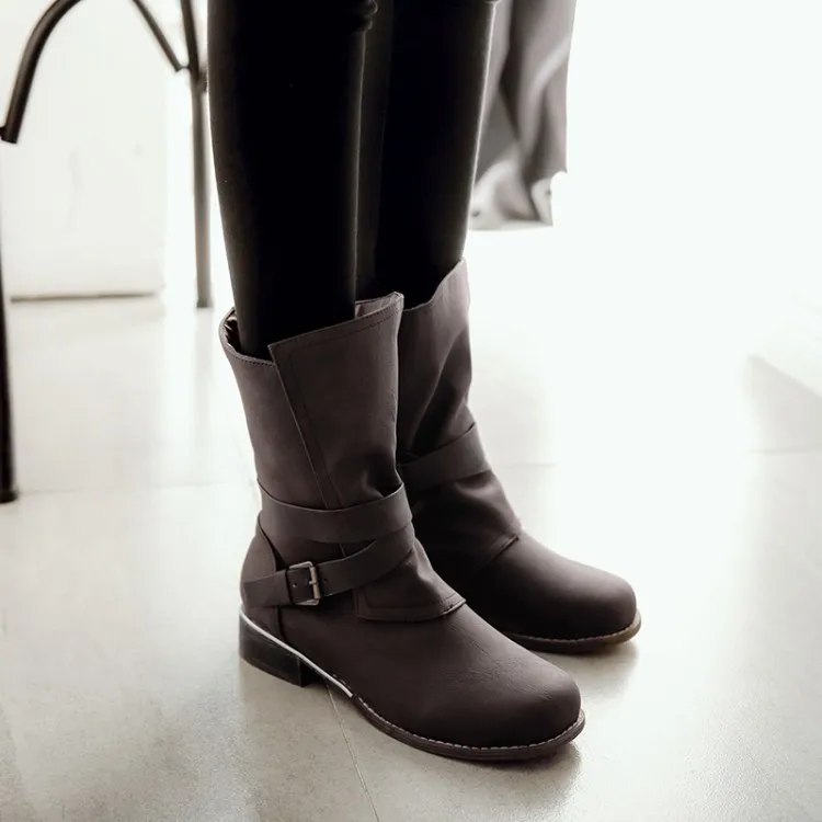 

Big Size 11 12 13 14 15 16 17Buckle square heel fashion boots in buckle side zipper with round head thick heel and low heel belt