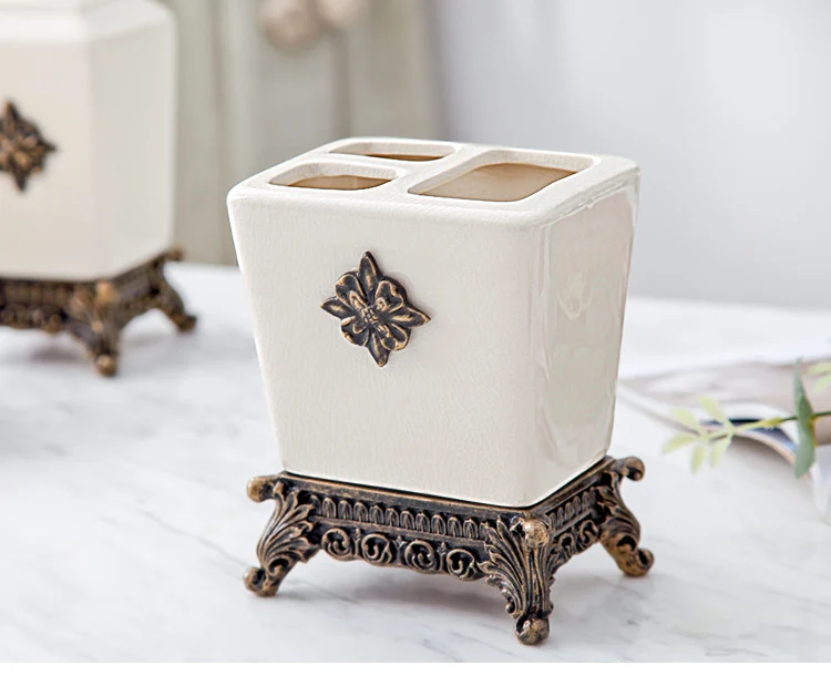 Европейский набор для умывания ванной комнаты из американской керамики, набор из пяти предметов, принадлежности для ванной комнаты, чашка для мытья, бутылка для лосьона, мыльница, свадебный подарок