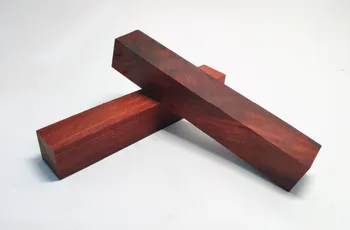 

20x20x125mm African Red Sandalwood(red)