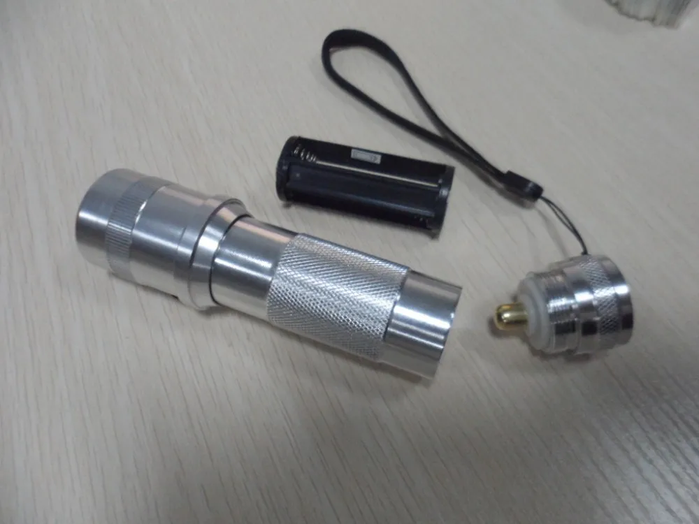 RGB led flashlight (2)