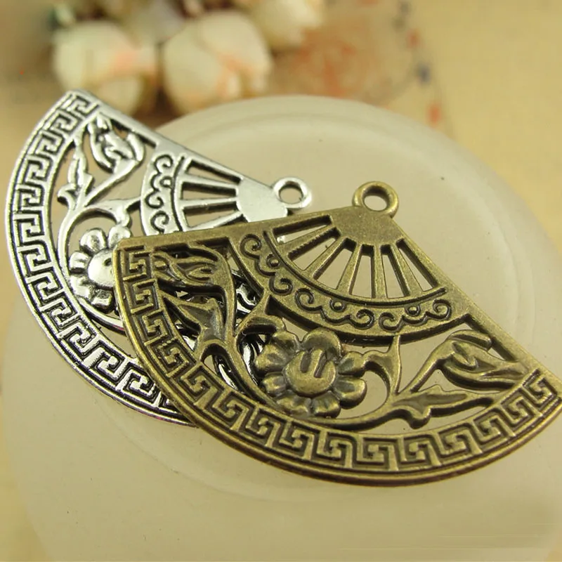 37*26MM Antique Bronze Retro Chinese fans charm pendant accessories DIY