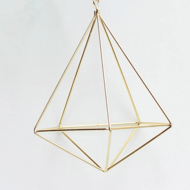 Decoration Metal Design Air Plant Flower Pot Home Garden Outdoor Mounted Hanging geometric Wall Hanger Furnishing