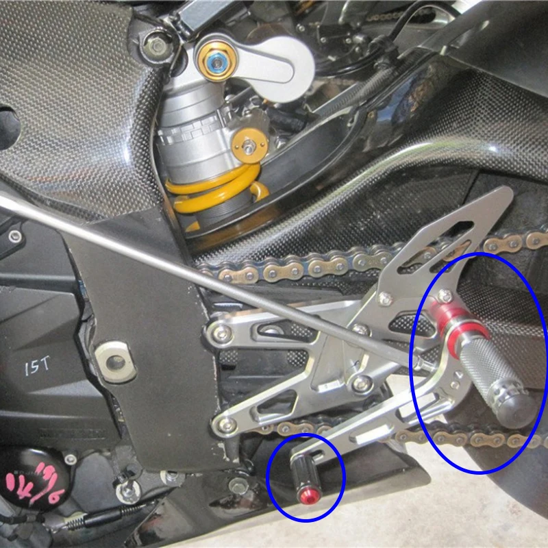 Motorcycle Replacement 8mm CNC Fixing Knurled Aluminium Footrests Foot Pegs Pedals For Racing Rearsets Rear Set or Similar (1)